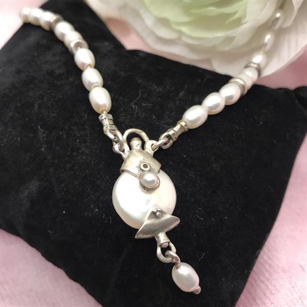 Silver Mother of Pearl Necklace