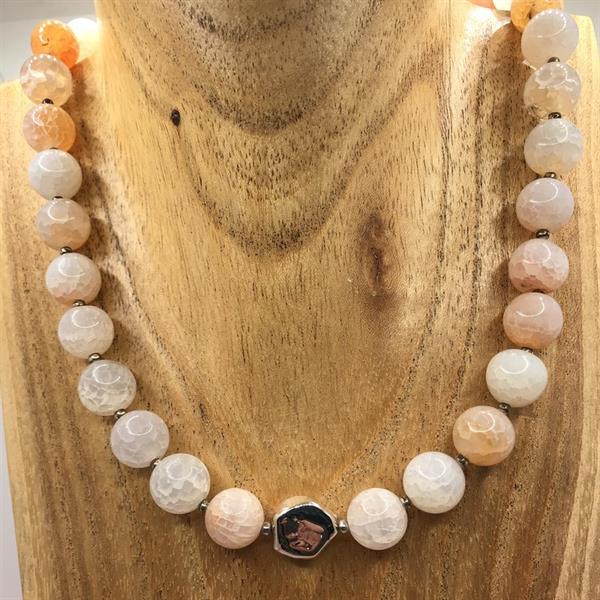 Silver and Agate Bead Necklace