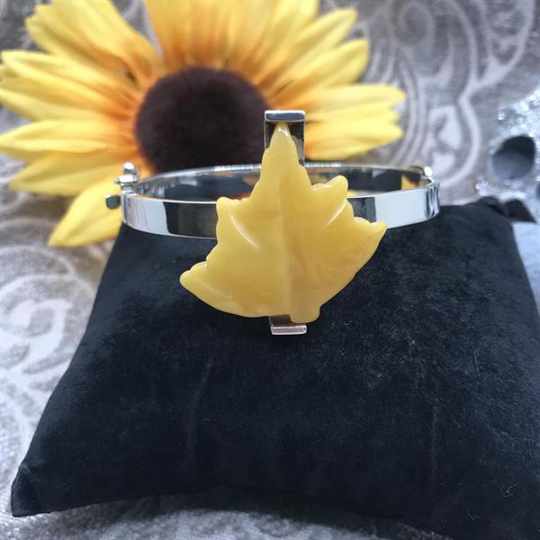 Silver/Amber Bangle