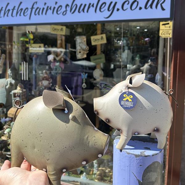 Tin Pigs