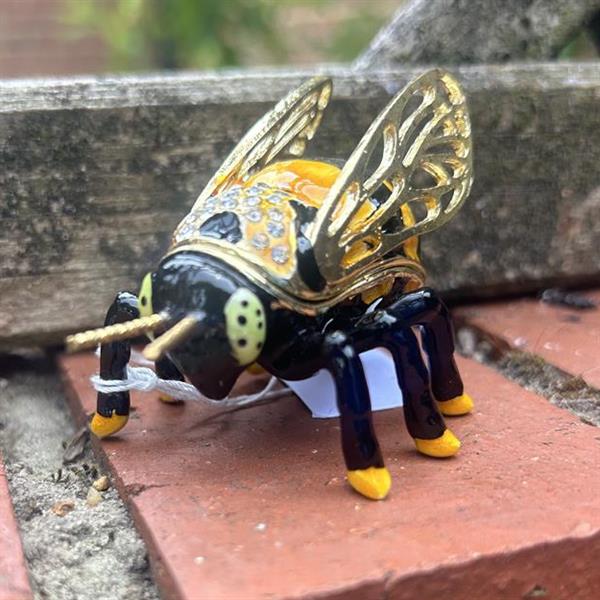 Bee Trinket Box
