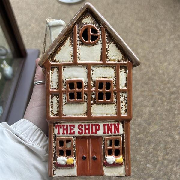 The Ship Inn tea light pottery